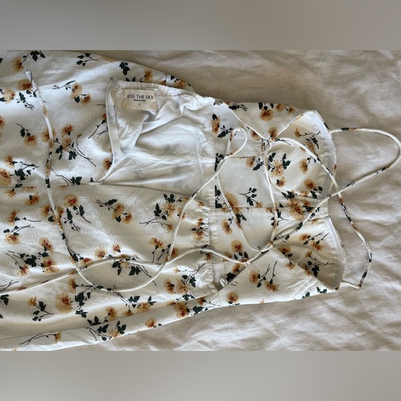 XS KISS THE SKY FORAL STRAPPY BACK MIDI DRESS - Picture 7 of 7